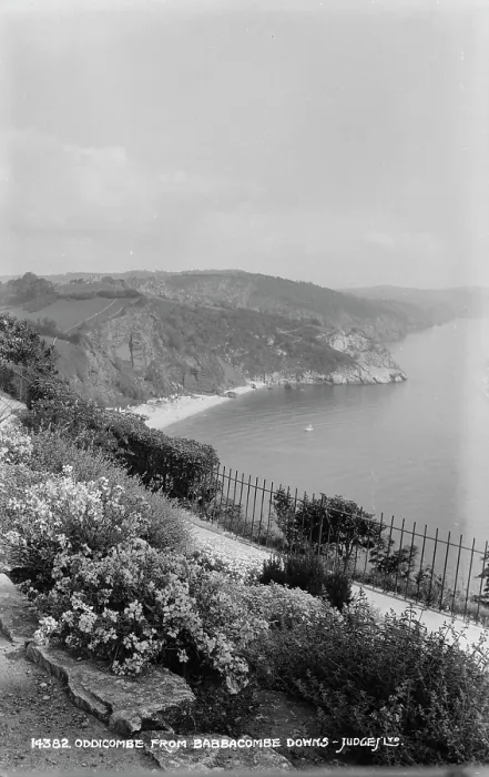Framed Print : View of Oddicombe from Babbacombe Downs Framed Print : View of Oddicombe from Babbacombe Downs