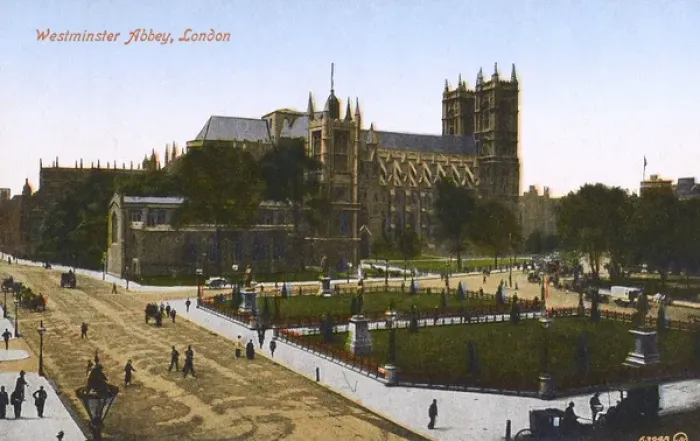 Framed Print : View over Parliament Square toward Westminster Abbey, London Framed Print : View over Parliament Square toward Westminster Abbey, London
