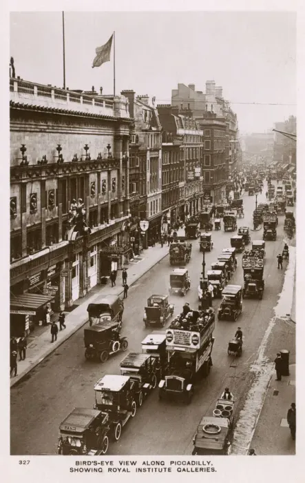 Framed Print : View along Piccadilly, London Framed Print : View along Piccadilly, London