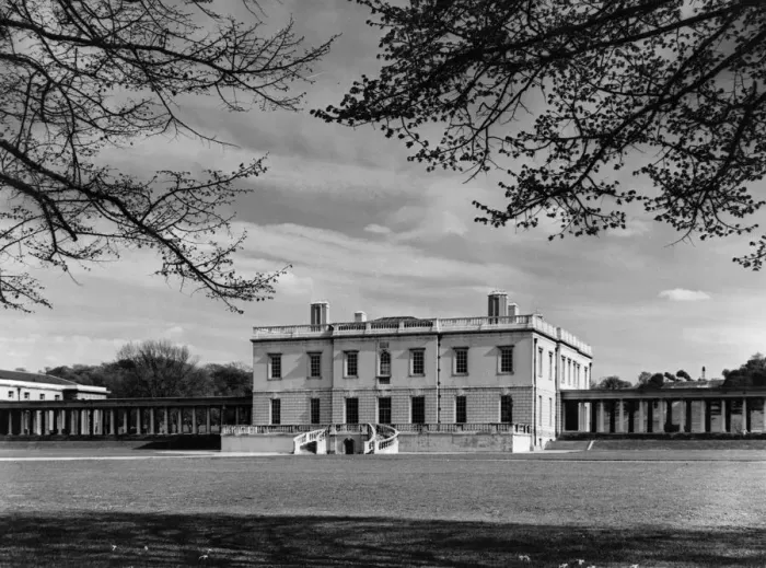 Framed Print : A view of the Queens House Greenwich. Built by Inigo Jones for Anne of Denmark Framed Print : A view of the Queens House Greenwich. Built by Inigo Jones for Anne of Denmark
