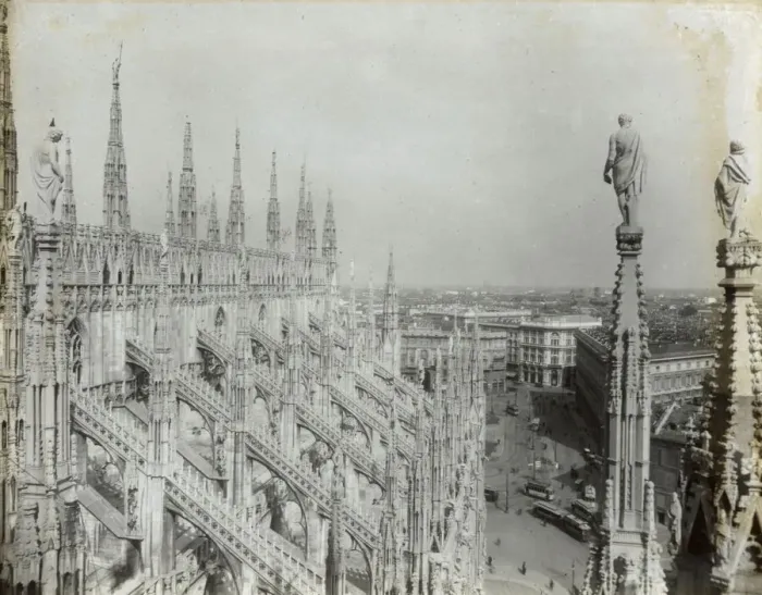 Framed Print : View from the roof, Milan Cathedral, Milan, Italy Framed Print : View from the roof, Milan Cathedral, Milan, Italy