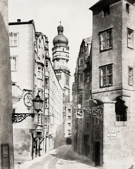 Framed Print : View along Seilergasse, street in Innsbruck, Switzerland Framed Print : View along Seilergasse, street in Innsbruck, Switzerland