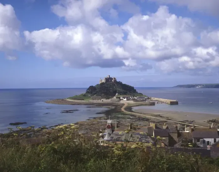 Framed Print : View of St Michaels Mount, Cornwall Framed Print : View of St Michaels Mount, Cornwall