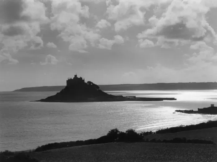 Framed Print : View of St Michaels Mount, Cornwall Framed Print : View of St Michaels Mount, Cornwall