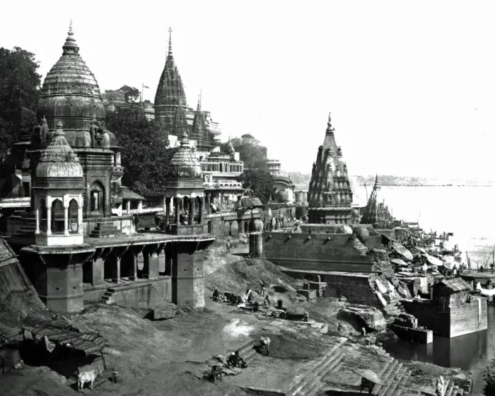 Framed Print : View of Varanasi (Benares), Uttar Pradesh, India Framed Print : View of Varanasi (Benares), Uttar Pradesh, India
