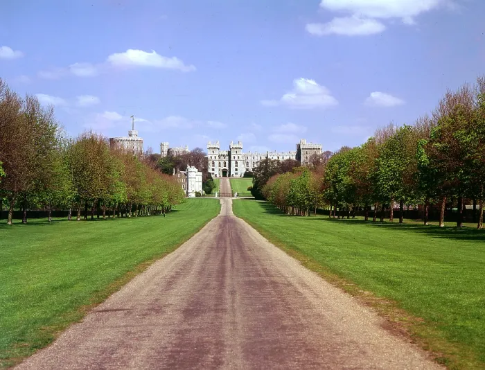 Framed Print : View of Windsor Castle, Windsor Date: circa 1960s Framed Print : View of Windsor Castle, Windsor Date: circa 1960s