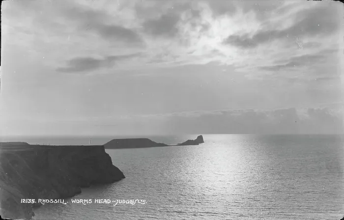 Framed Print : View of Worms Head from Rhossili Framed Print : View of Worms Head from Rhossili