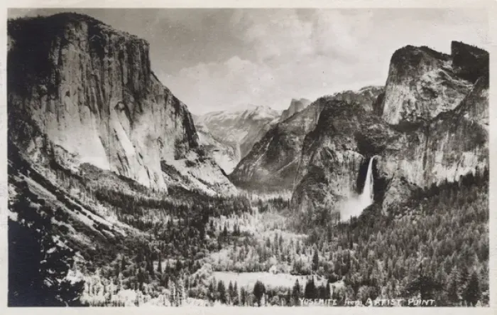 Framed Print : View of Yosemite National Park, California, USA Framed Print : View of Yosemite National Park, California, USA