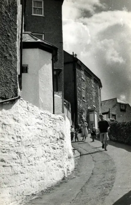Framed Print : The Village, Kingsand, Cornwall Framed Print : The Village, Kingsand, Cornwall