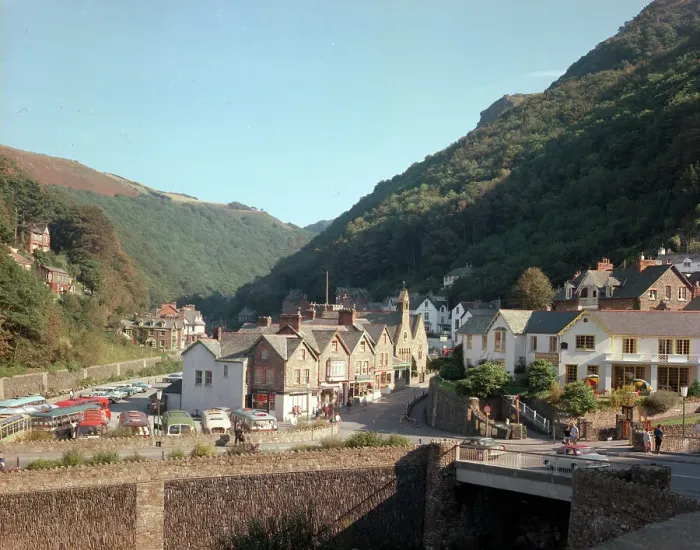 Framed Print : The village and Lyn Valley, Lynmouth Framed Print : The village and Lyn Valley, Lynmouth