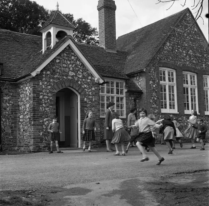: Village school, East Dean, East Sussex : Village school, East Dean, East Sussex