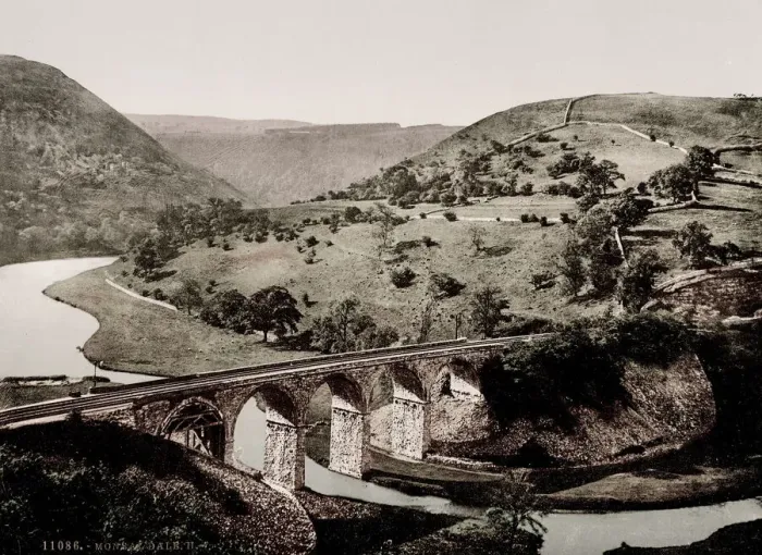 Framed Print : Vintage 19th century / 1900 photograph: Monsal Dale - Headstone Viaduct, Peak District Framed Print : Vintage 19th century / 1900 photograph: Monsal Dale - Headstone Viaduct, Peak District