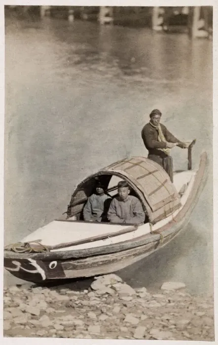 Framed Print : Vintage 19th century photograph: John Thomson carte de visite China: river boat, Sampan Framed Print : Vintage 19th century photograph: John Thomson carte de visite China: river boat, Sampan