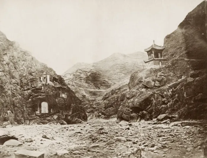 Framed Print : Vintage 19th century photograph: Nankou Pass, north of Peking, Beijing, China Framed Print : Vintage 19th century photograph: Nankou Pass, north of Peking, Beijing, China