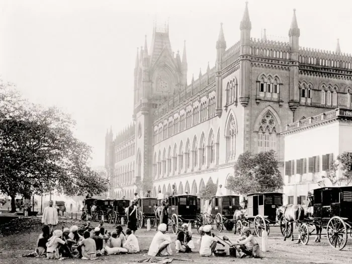 Framed Print : Vintage 19th century photograph: street scene India, people seated and hackney carriages Framed Print : Vintage 19th century photograph: street scene India, people seated and hackney carriages