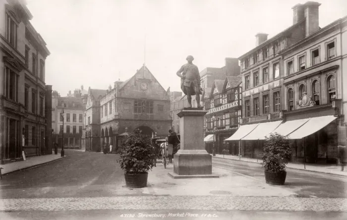 Framed Print : Vintage 19th century photograph - United Kingdom - Shrewsbury- Market Place Framed Print : Vintage 19th century photograph - United Kingdom - Shrewsbury- Market Place