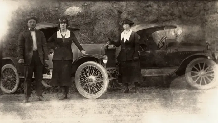 Framed Print : Vintage Car