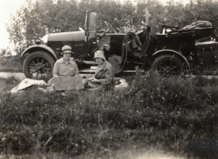 Framed Print : Vintage Car