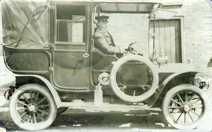 Framed Print : Vintage Car (awaiting identification) Framed Print : Vintage Car (awaiting identification)