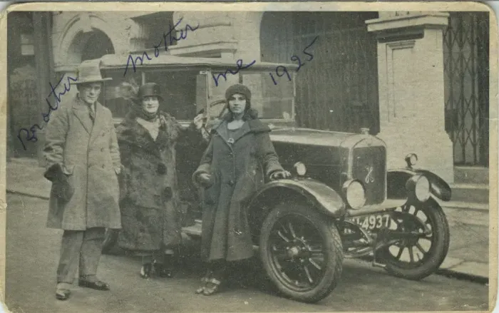 Framed Print : Vintage Car (awaiting identification) Framed Print : Vintage Car (awaiting identification)