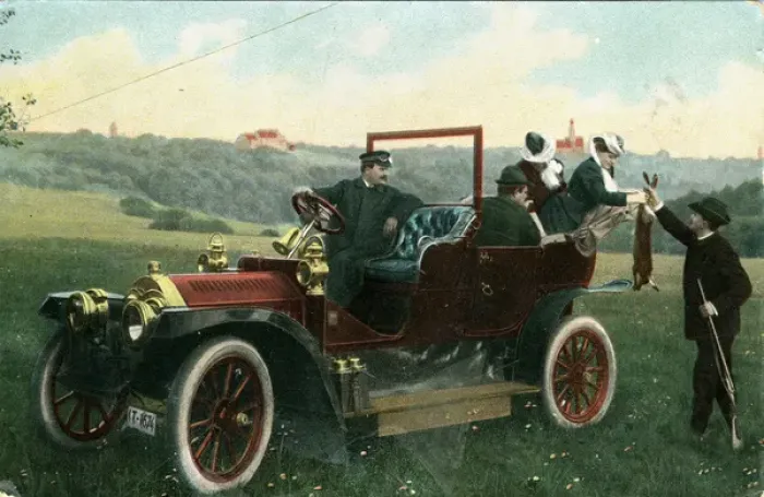 Framed Print : Vintage Car (awaiting identification - possibly a Benz) Framed Print : Vintage Car (awaiting identification - possibly a Benz)