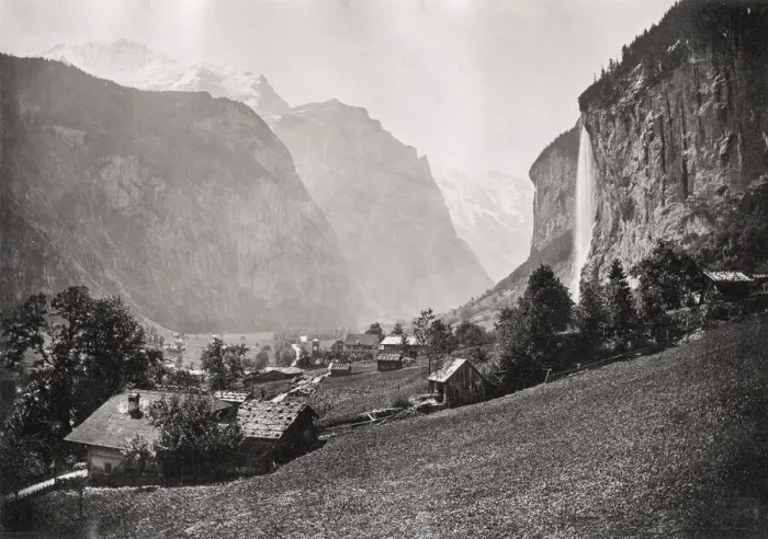 Framed Print : Vintage late 19th century photograph - Laurebrunnen and the Staubbach Waterfall Framed Print : Vintage late 19th century photograph - Laurebrunnen and the Staubbach Waterfall