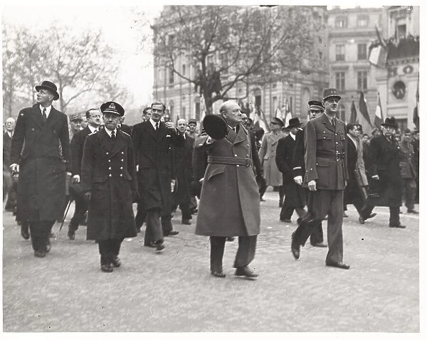 Vintage photograph WW II Winston Churchill and de Gaulle