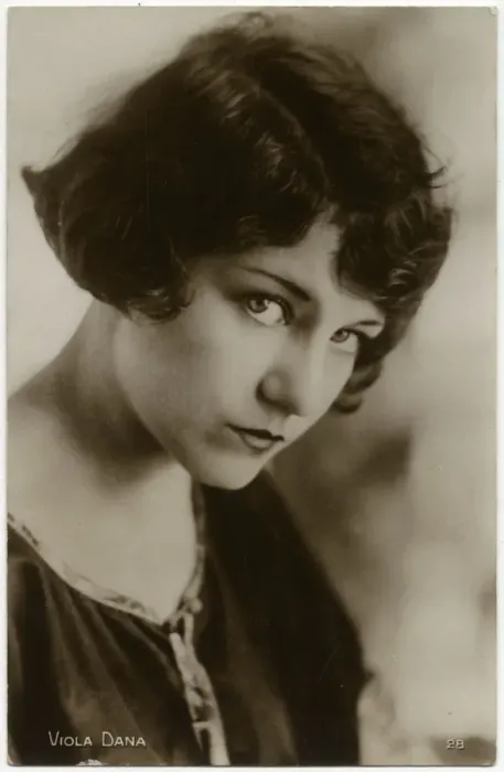 Framed Print : Viola Dana Framed Print : Viola Dana