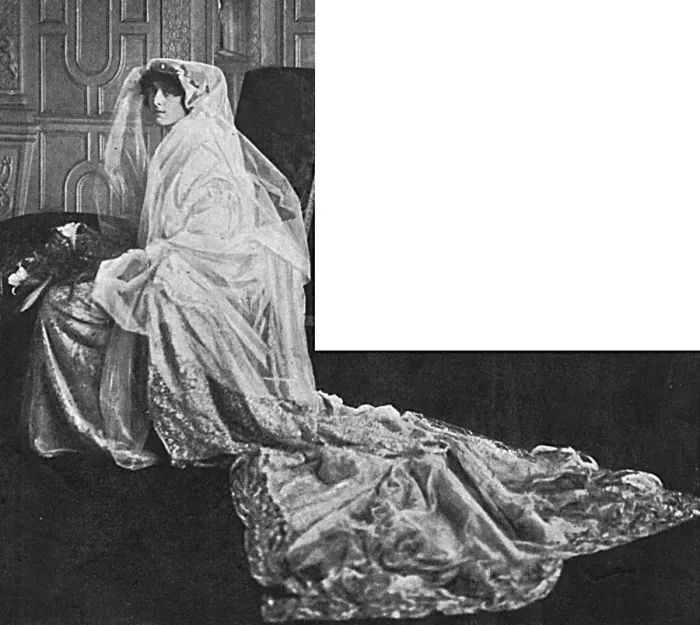 Framed Print : Vita Sackville-West Framed Print : Vita Sackville-West