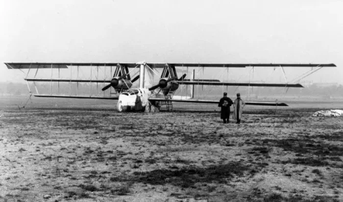 Framed Print : Voisin Triplane Bomber had three crew and four engines Framed Print : Voisin Triplane Bomber had three crew and four engines