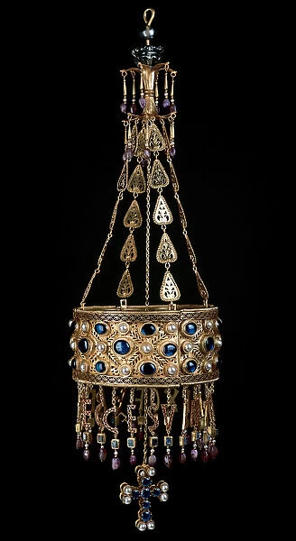 Votive crown of Recceswinth, found in the treasure of Guarra