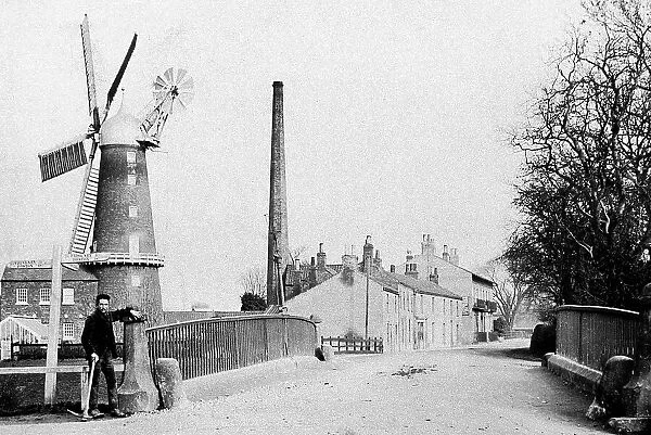 Wainfleet Windmill early 1900s