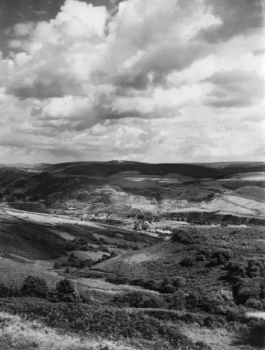 Framed Print : Wales / Afon Valley Framed Print : Wales / Afon Valley