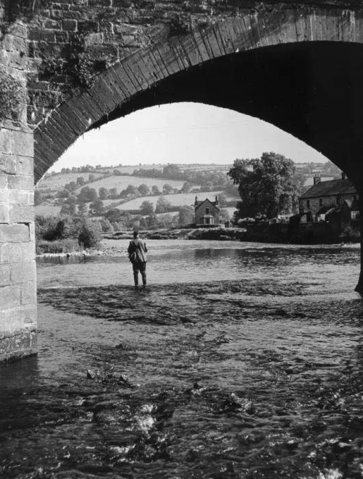 Framed Print : Wales / River Usk Framed Print : Wales / River Usk