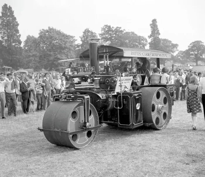 Framed Print : Wallis and Steevens Road Roller number 7773 Framed Print : Wallis and Steevens Road Roller number 7773