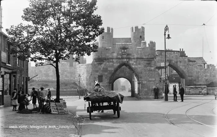 Framed Print : Walmgate Bar, York