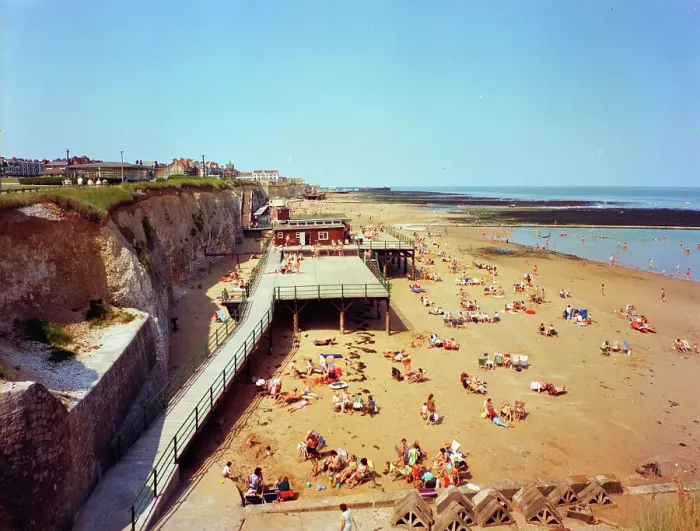 Framed Print : Walpole Bay, Cliftonville Framed Print : Walpole Bay, Cliftonville