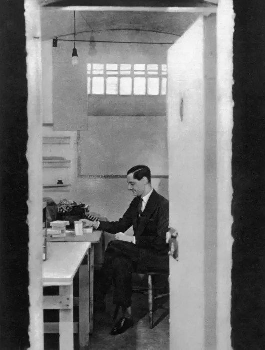 Framed Print : War Office at Wormwood Scrubs Framed Print : War Office at Wormwood Scrubs
