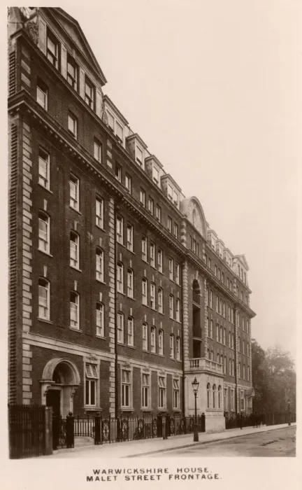Framed Print : Warkwickshire House, Bloomsbury, London Framed Print : Warkwickshire House, Bloomsbury, London