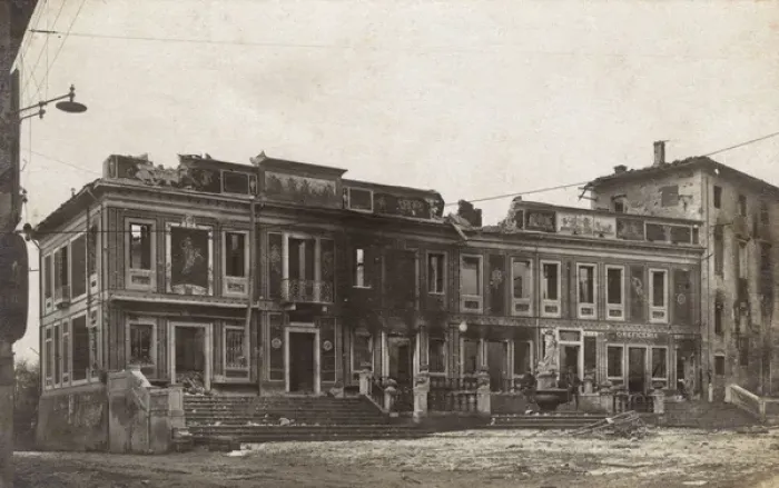 Framed Print : Wartime damage in Valdobbriadene, Italy, WW1 Framed Print : Wartime damage in Valdobbriadene, Italy, WW1