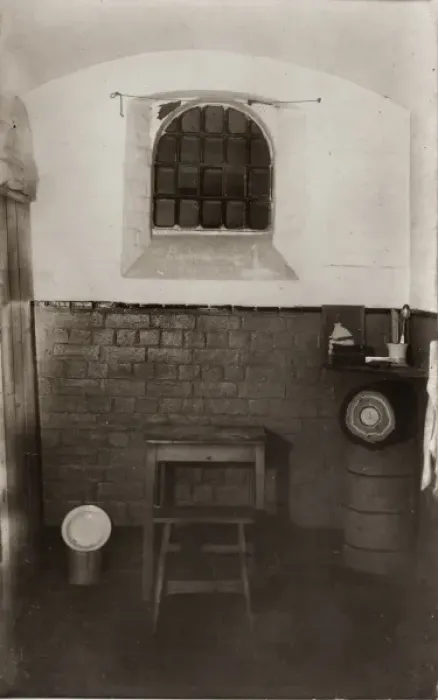Framed Print : Warwick Prison - Cell Interior Framed Print : Warwick Prison - Cell Interior