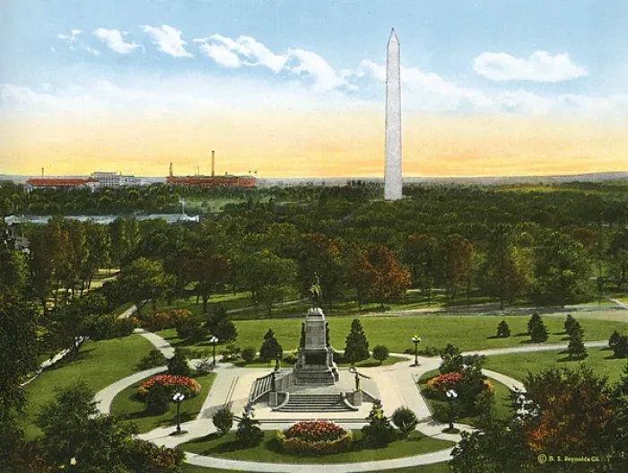 Framed Print : Washington DC, USA - Sherman Statue and Washington Monument Framed Print : Washington DC, USA - Sherman Statue and Washington Monument