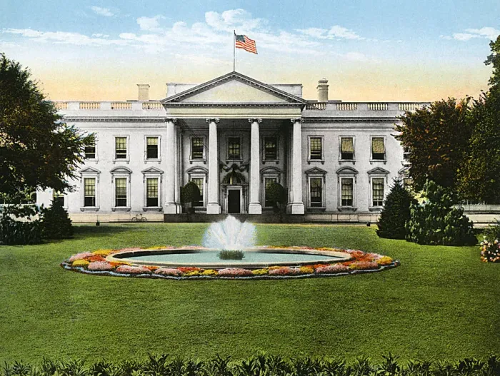 Framed Print : Washington DC, USA - The White House from Penn Avenue Framed Print : Washington DC, USA - The White House from Penn Avenue
