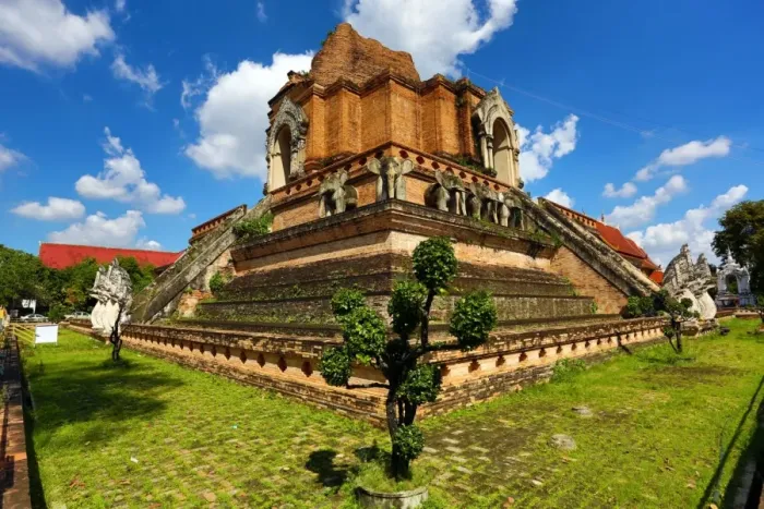 Framed Print : Wat Chedi Luang Temple in Chiang Mai, Thailand Framed Print : Wat Chedi Luang Temple in Chiang Mai, Thailand