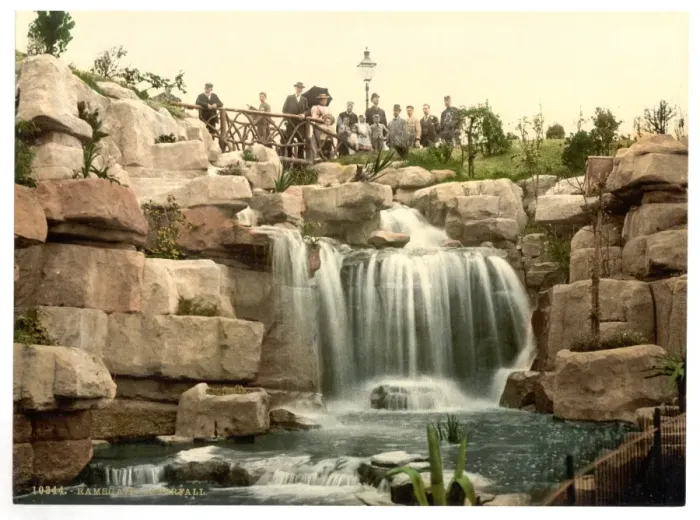 Framed Print : The waterfall, Ramsgate, England Framed Print : The waterfall, Ramsgate, England