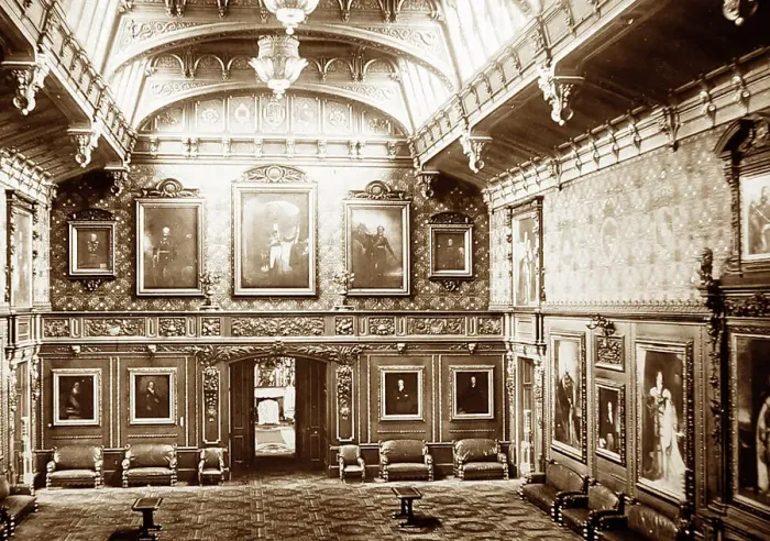 Framed Print : Waterloo Chamber, Windsor Castle, Victorian period Framed Print : Waterloo Chamber, Windsor Castle, Victorian period