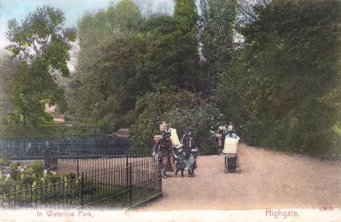 Framed Print : Waterlow Park, Highgate, North London Framed Print : Waterlow Park, Highgate, North London