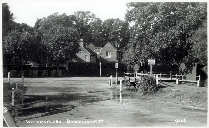 Framed Print : The Watersplash at Brockenhurst, New Forest, Hampshire, England. Date: circa 1930s Framed Print : The Watersplash at Brockenhurst, New Forest, Hampshire, England. Date: circa 1930s