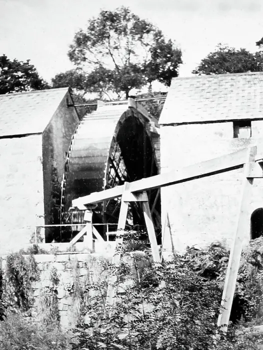 Framed Print : Waterwheel, Tregargus China Clay Quarry, St Stephen Framed Print : Waterwheel, Tregargus China Clay Quarry, St Stephen