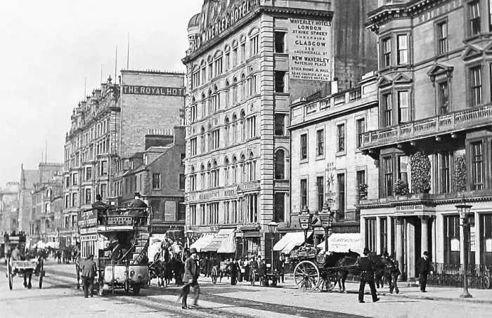 Framed Print : Waverley Hotel, Princes Street, Edinburgh Framed Print : Waverley Hotel, Princes Street, Edinburgh